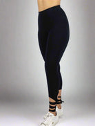 Leg tie up legging with phone pocket flattering and super soft