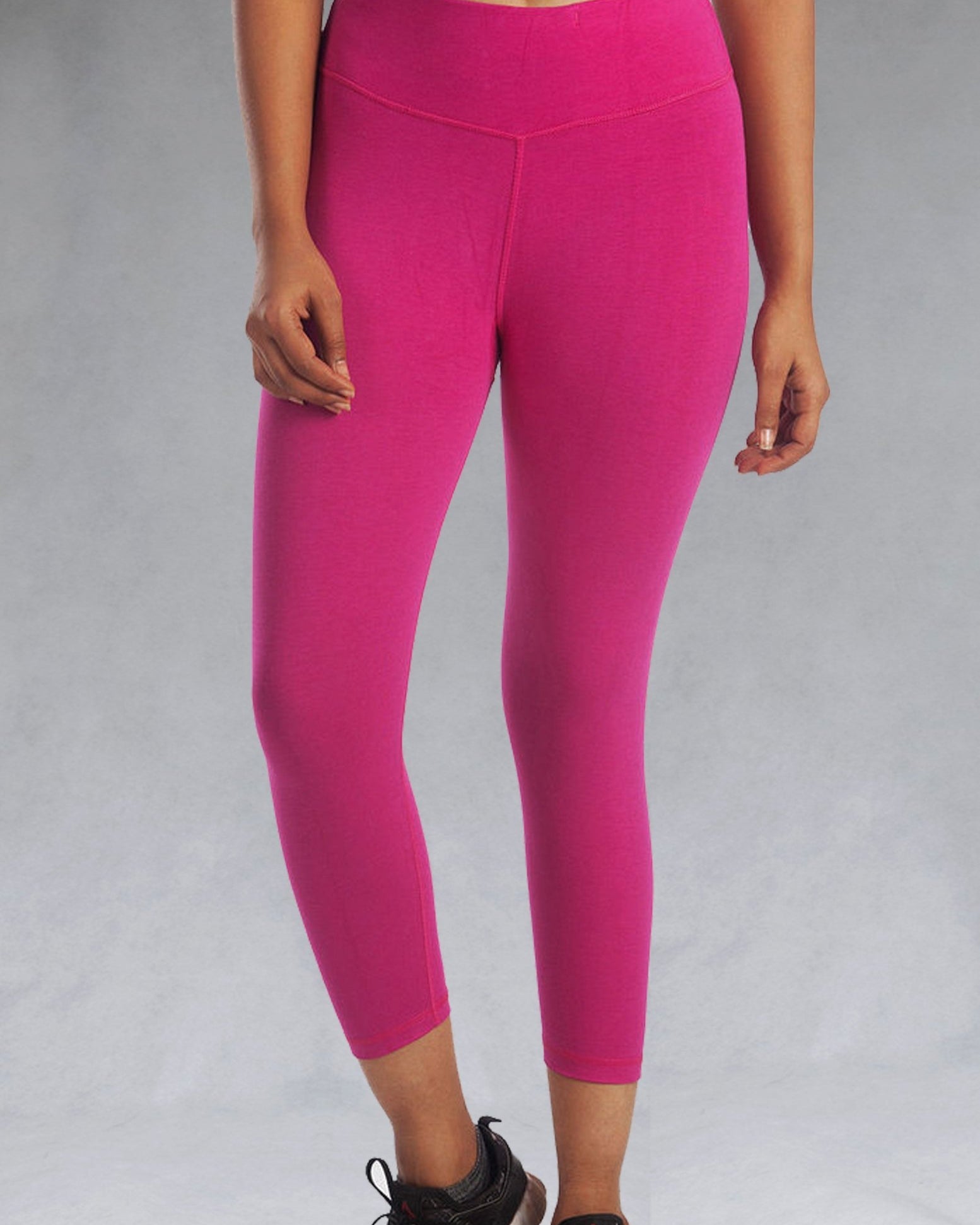 Pink crop leggings, activewear