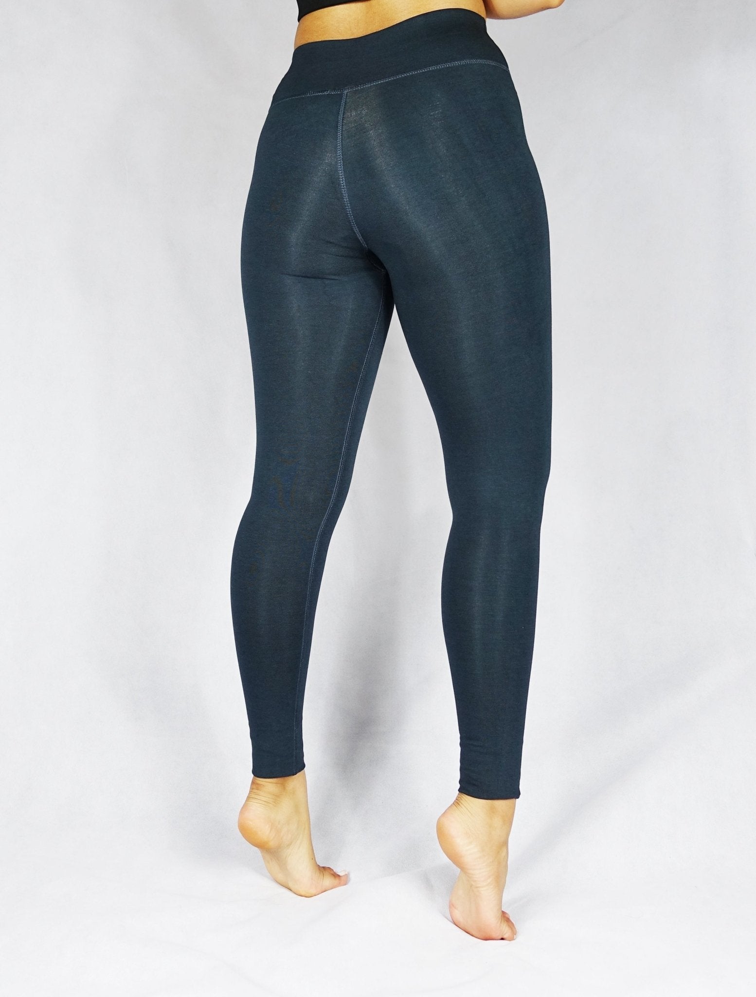 Back view of gunmetal grey full length leggings