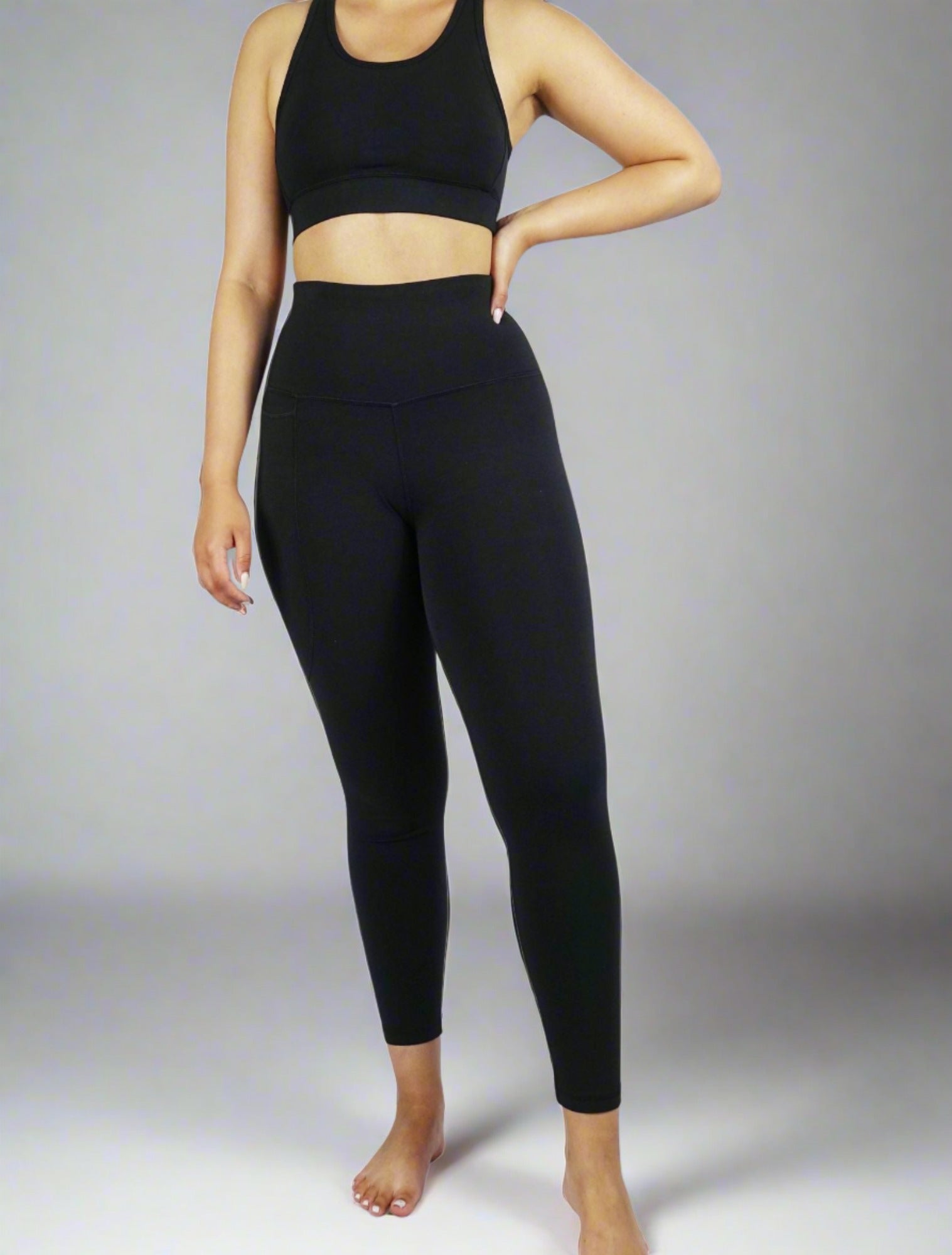 Shop Women's 7/8 Phone Pocket Workout Leggings Online