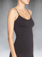 Side way of women's two-way black camisole V and round neck